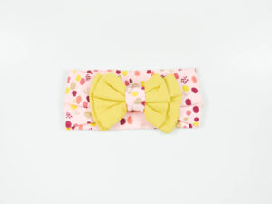 Xartopolemos me diplo kitrino fiogko